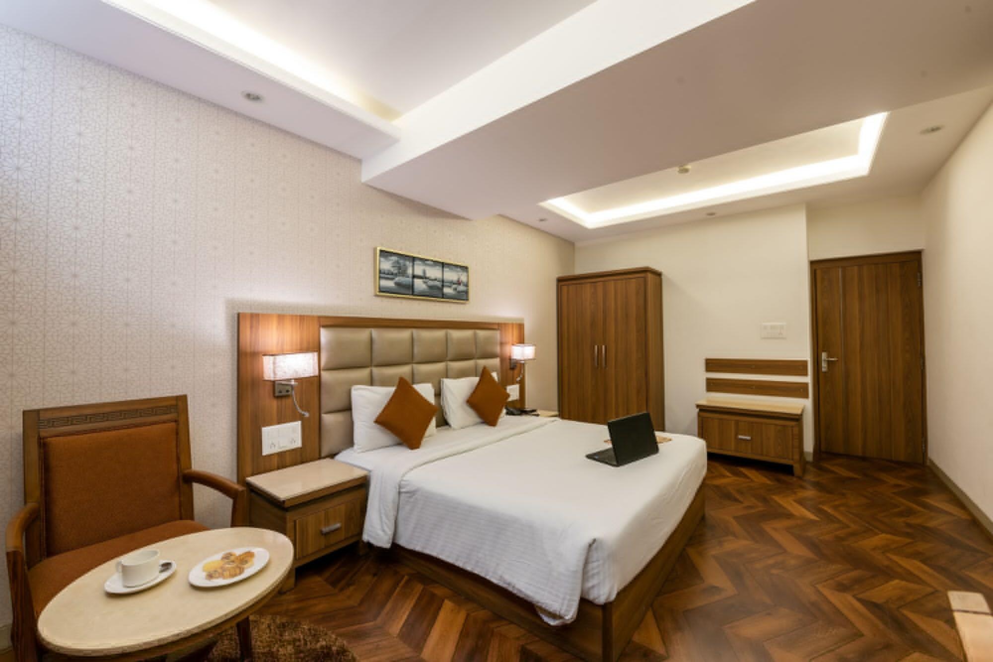 Treebo Trend Surya Nashik Hotel Luaran gambar