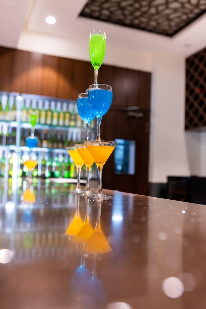 Treebo Trend Surya Nashik Hotel Luaran gambar