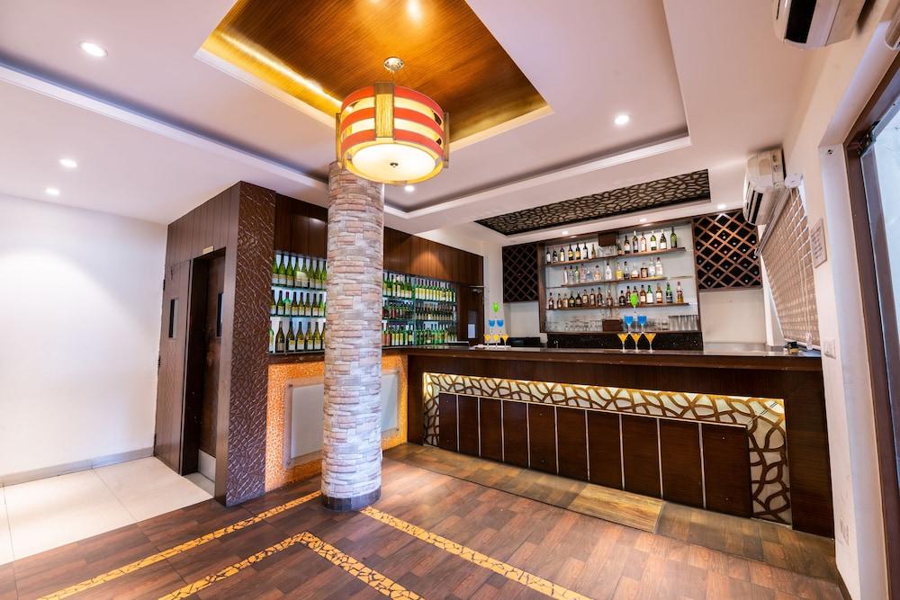 Treebo Trend Surya Nashik Hotel Luaran gambar