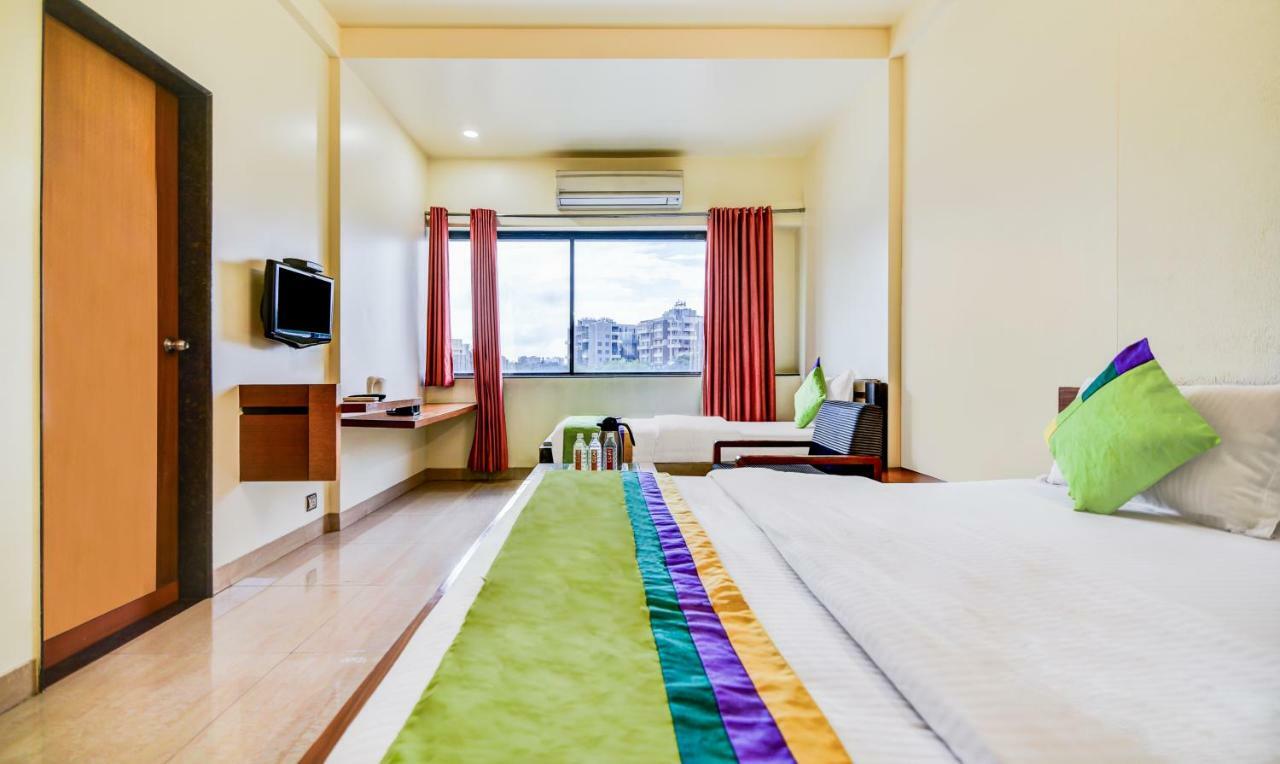 Treebo Trend Surya Nashik Hotel Luaran gambar
